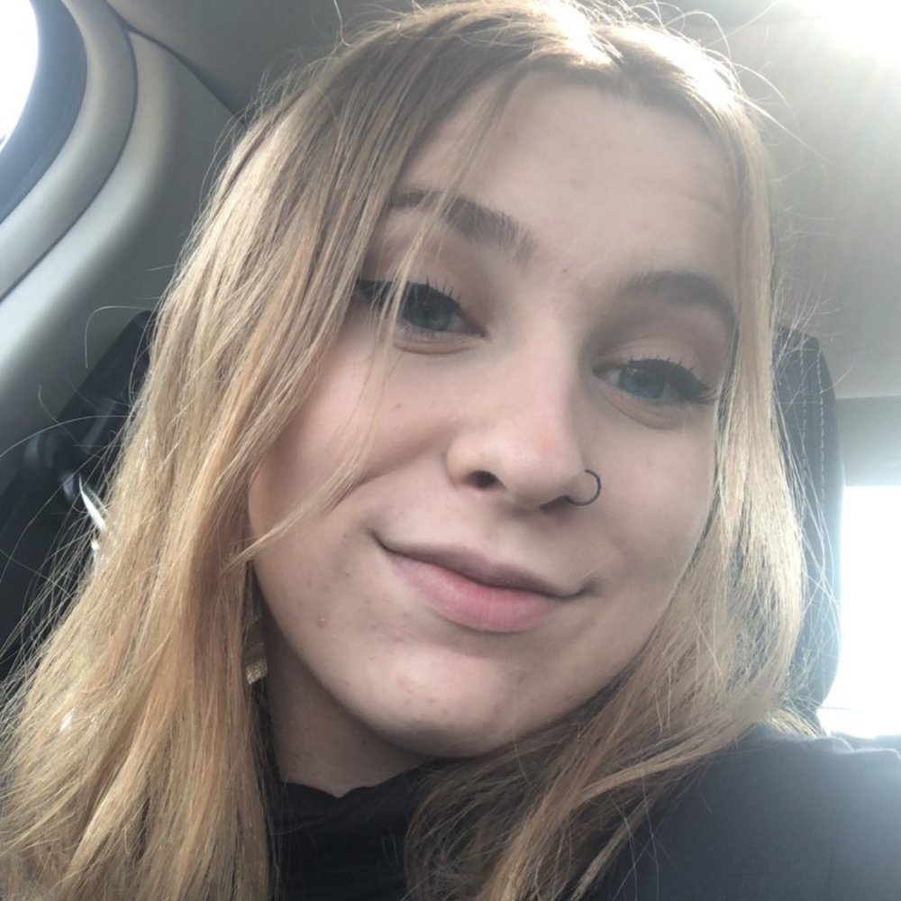 Meet your Posher, Charlotte!